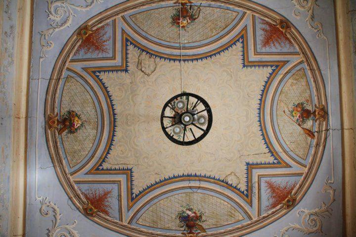 Dimora Storica Giostra Vecchia - Palazzo Grisolia 1809 Козенца Стая снимка